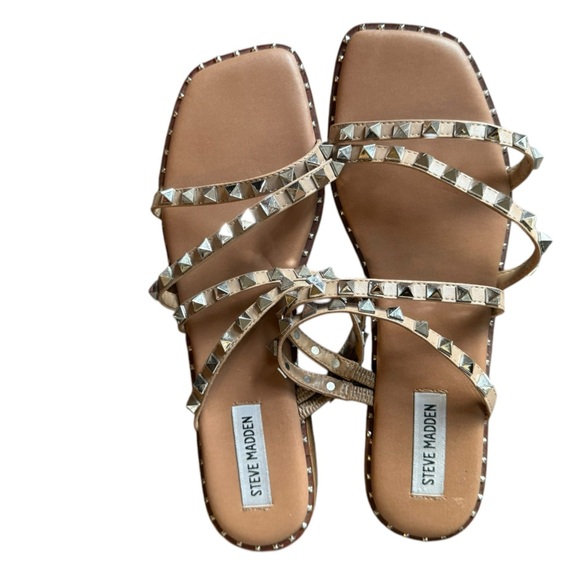 Steve Madden skyler Studded strappy flat slip on Sandals summer women’s shoe 10 - Picture 4 of 6